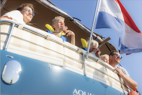 Motorboot ohne Führerschein mieten in Holland